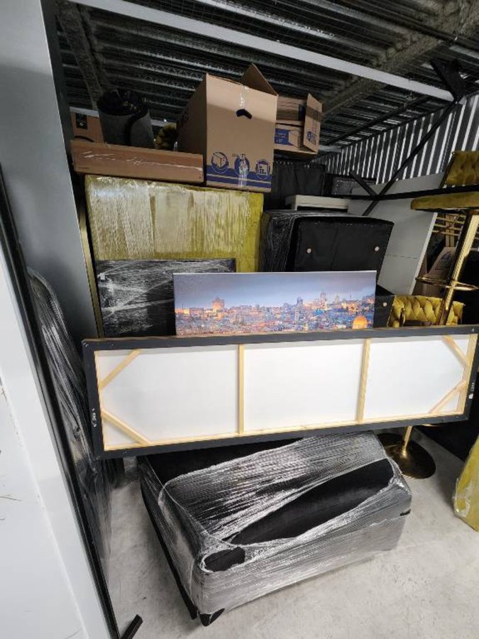 10 x 12 storage unit in Dallas, TX