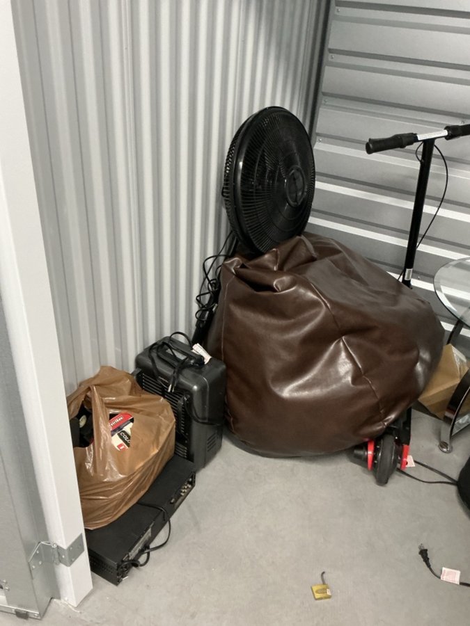 5 x 5 storage unit in Las Vegas, NV
