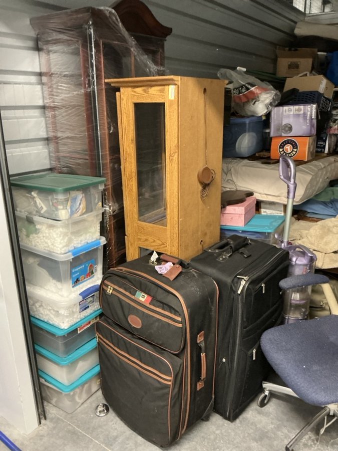 10 x 15 storage unit in Las Vegas, NV