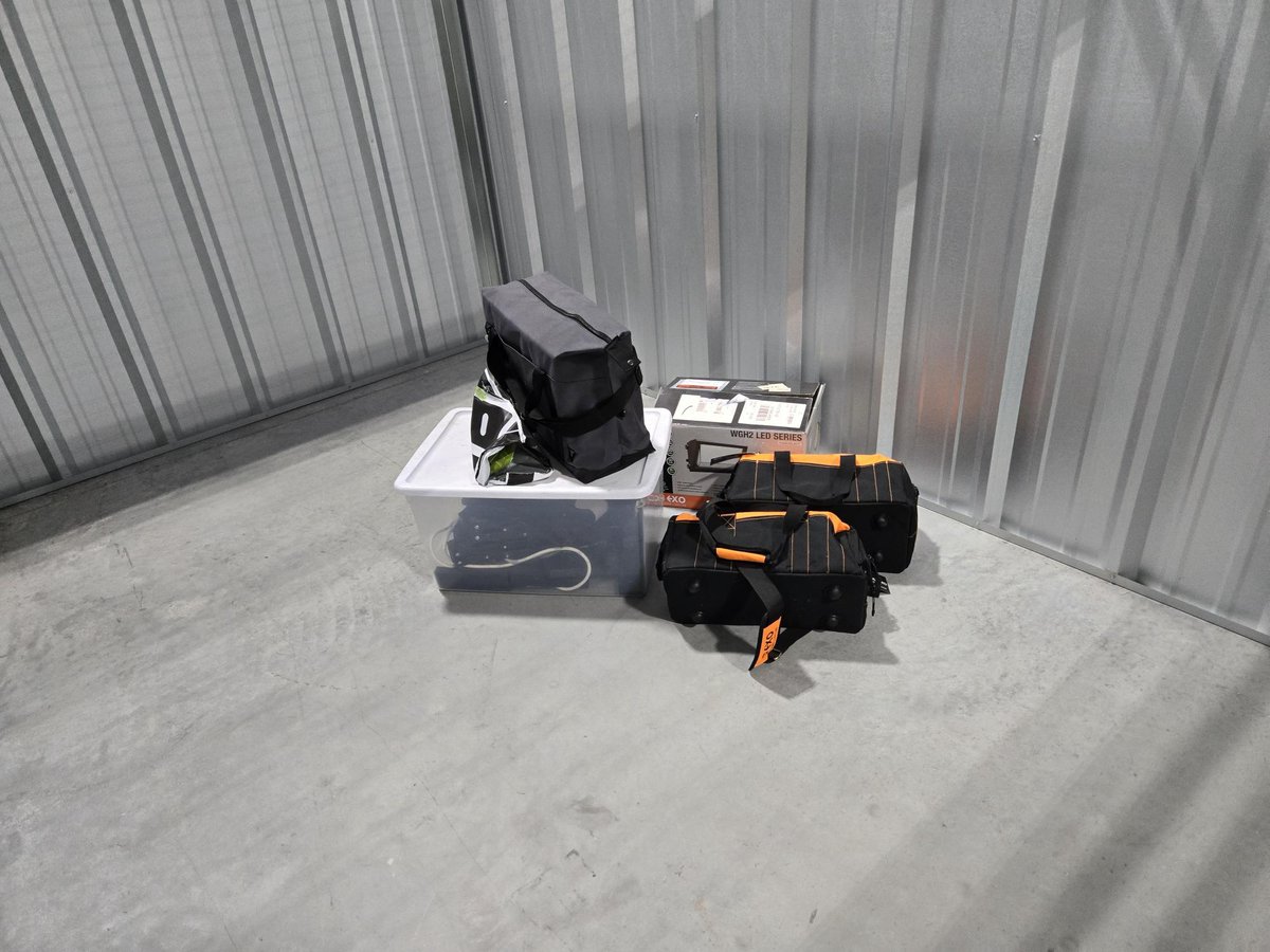 10 x 10 storage unit in Appleton, WI
