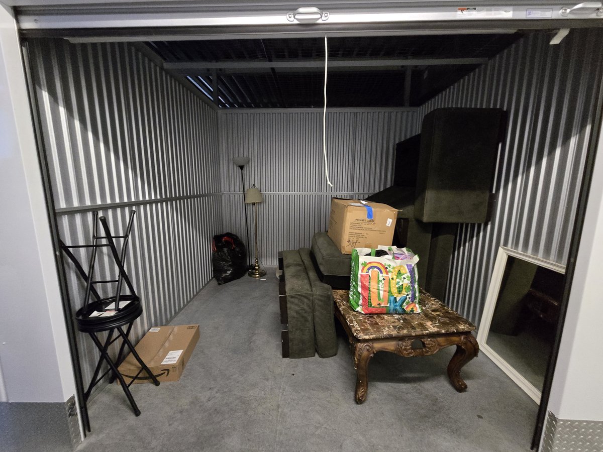 10 x 10 storage unit in Charlotte, NC