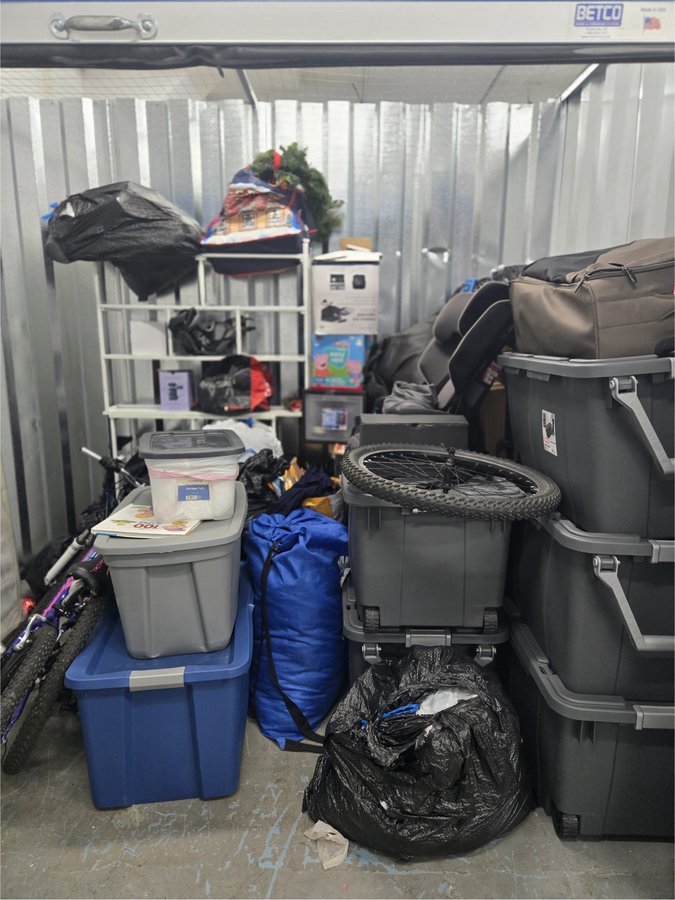 10 x 7 storage unit in Buffalo, NY