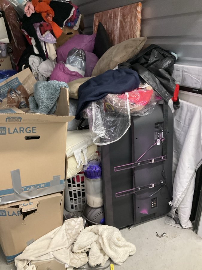 10 x 20 storage unit in Las Vegas, NV