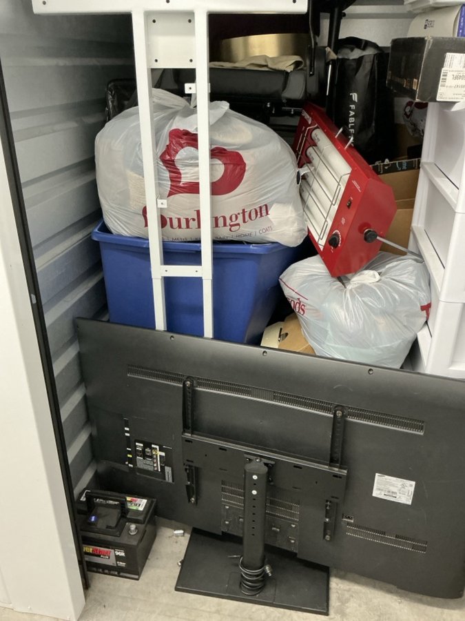 5 x 5 storage unit in Las Vegas, NV