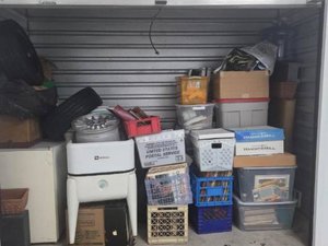 5 x 10 storage unit in Lincolnshire, IL