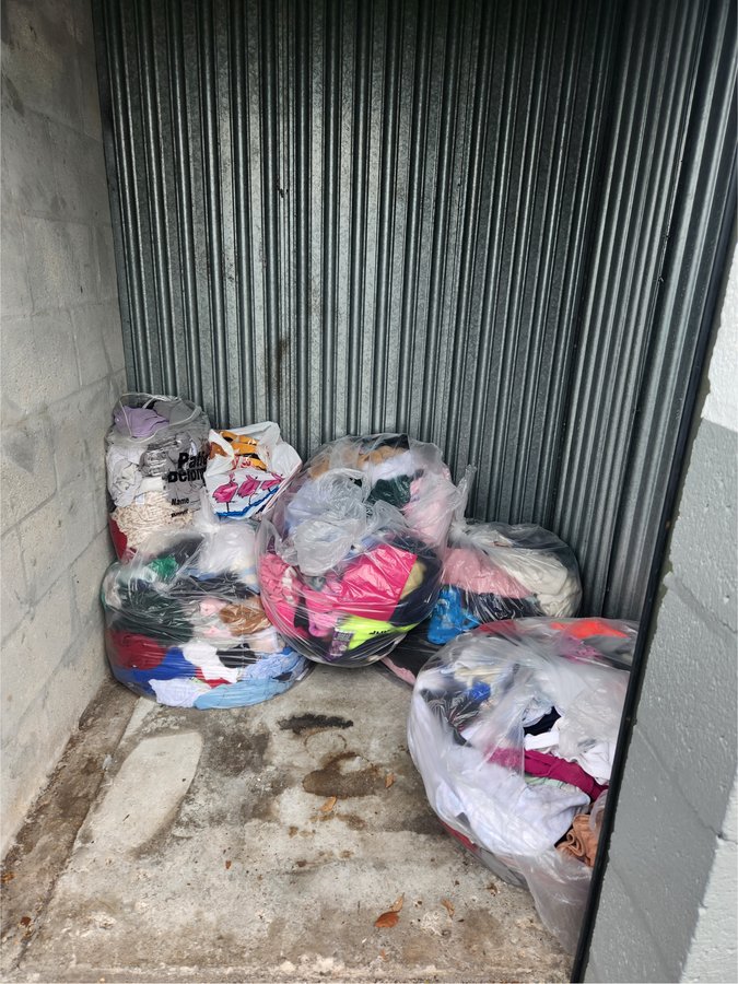 5 x 5 storage unit in Hollywood, FL