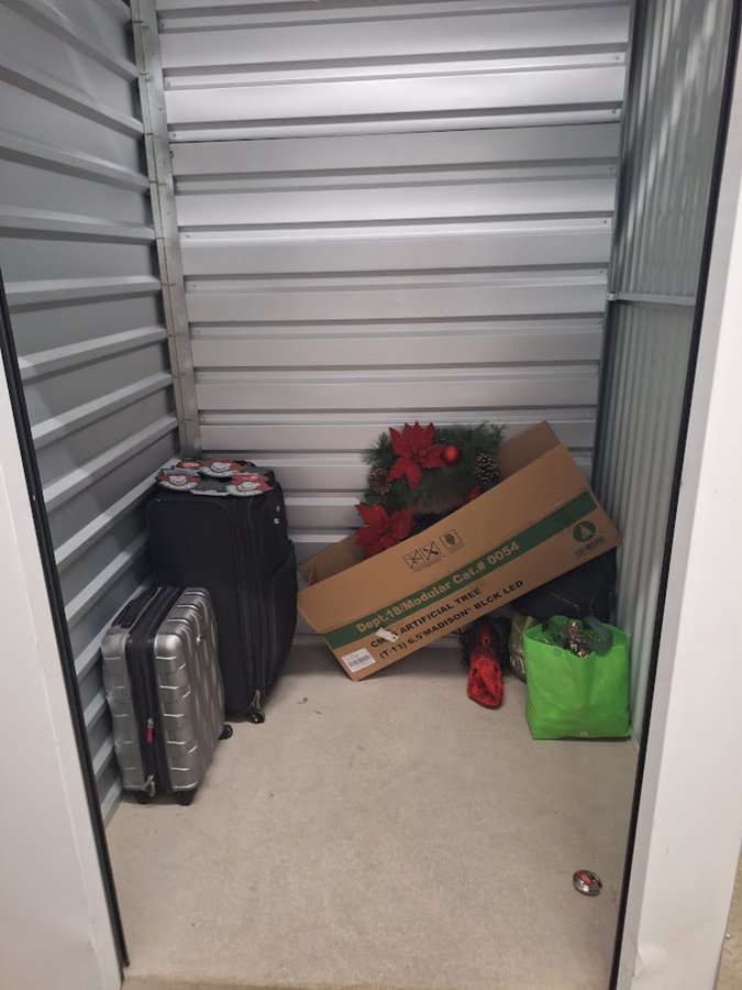 5 x 5 storage unit in Denver, CO