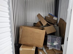 5 x 5 storage unit in Bloomfield, NJ