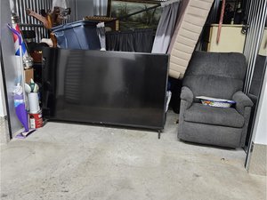 10 x 10 storage unit in Bloomfield, NJ