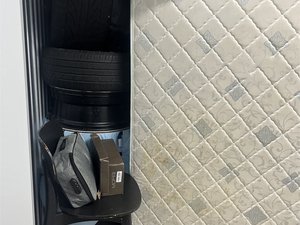 10 x 5 storage unit in Los Angeles, CA