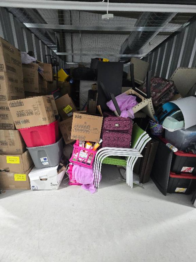 10 x 14 storage unit in Appleton, WI