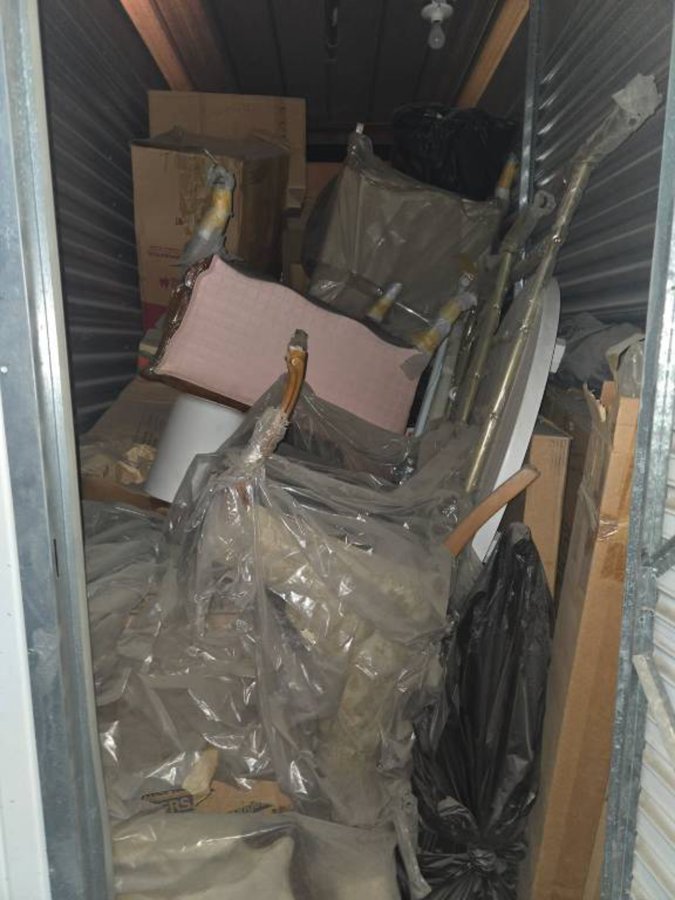 5 x 10 storage unit in Henderson, NV
