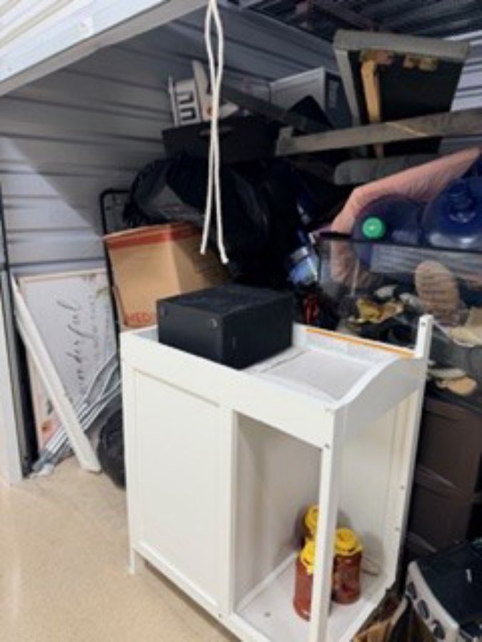 10 x 10 storage unit in San Antonio, TX
