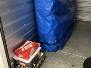 5 x 10 storage unit in Las Vegas, NV
