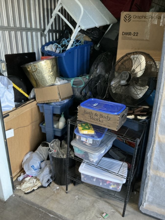 10 x 10 storage unit in Las Vegas, NV