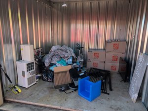 10 x 10 storage unit in Plano, IL