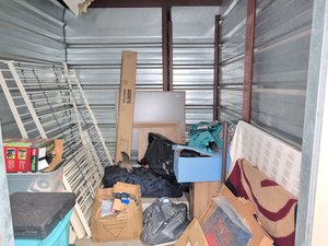 7 x 10 storage unit in Aurora, IL