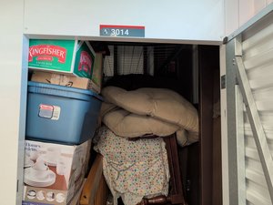 5 x 10 storage unit in Naperville, IL