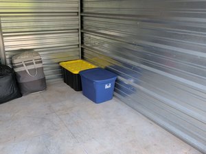 10 x 10 storage unit in Somersworth, NH