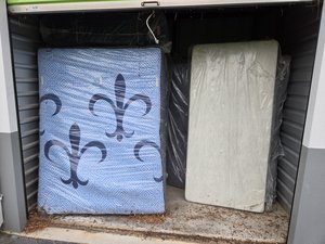 10 x 10 storage unit in Lithonia, GA