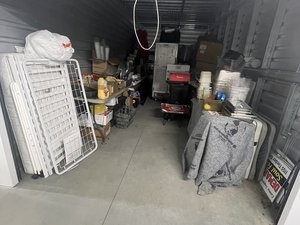 10 x 20 storage unit in Benson, NC