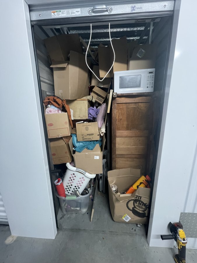 5 x 10 storage unit in Benson, NC