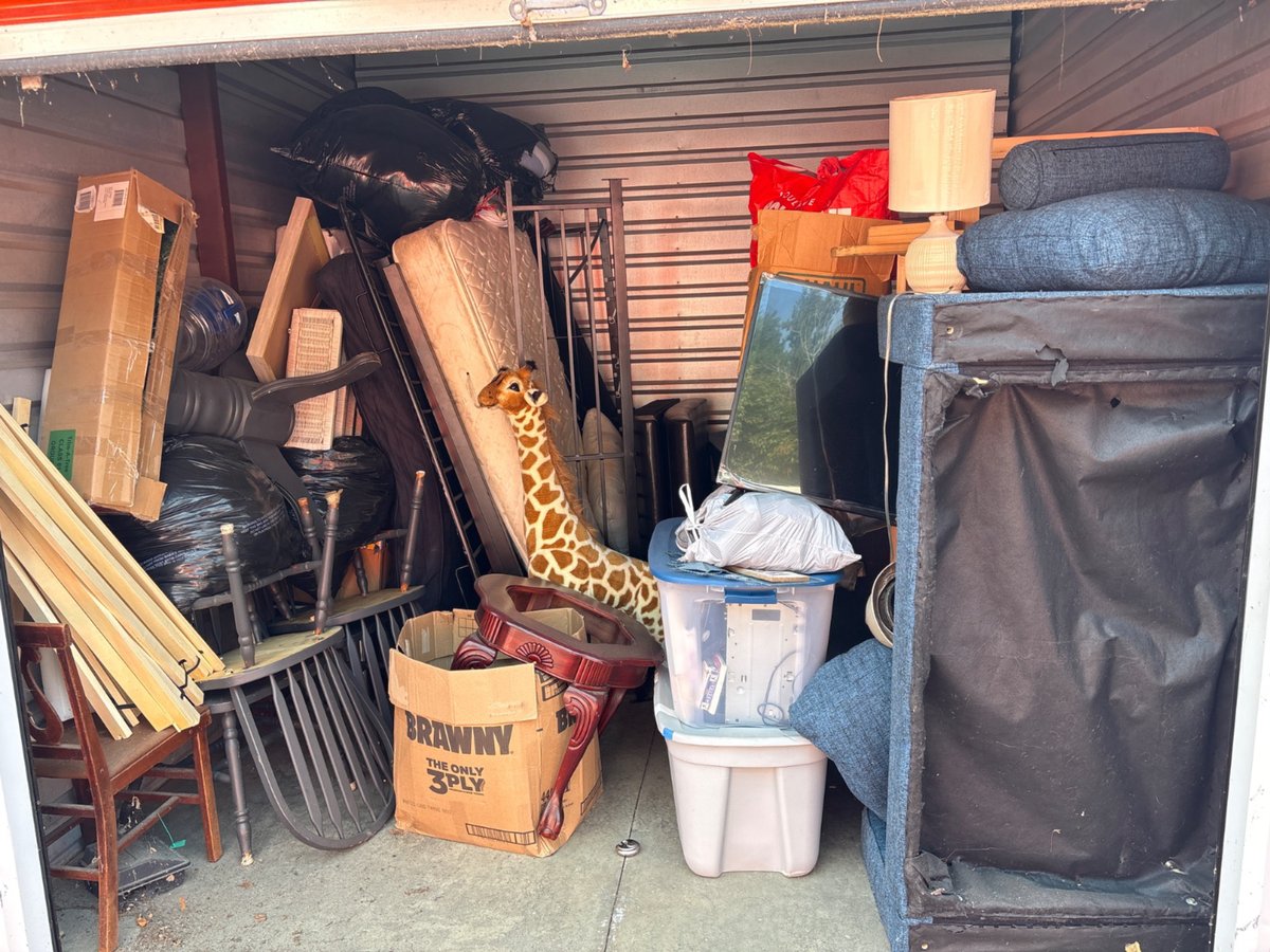 10 x 10 storage unit in Auburn, ME