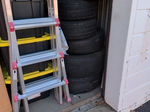10 x 30 storage unit in Manchester, NH