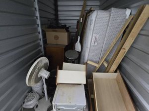 5 x 10 storage unit in Albuquerque, NM