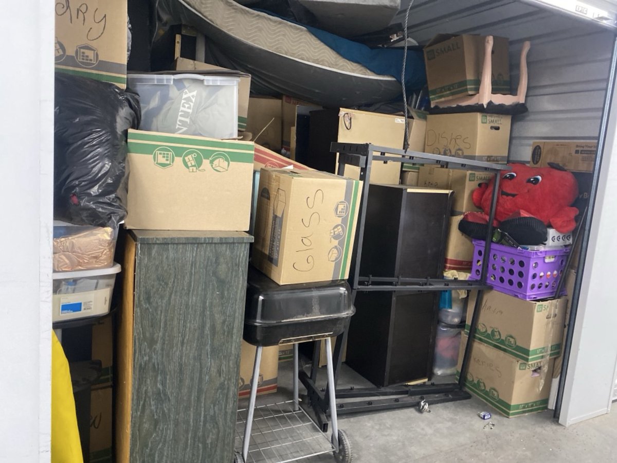 10 x 10 storage unit in Surprise, AZ