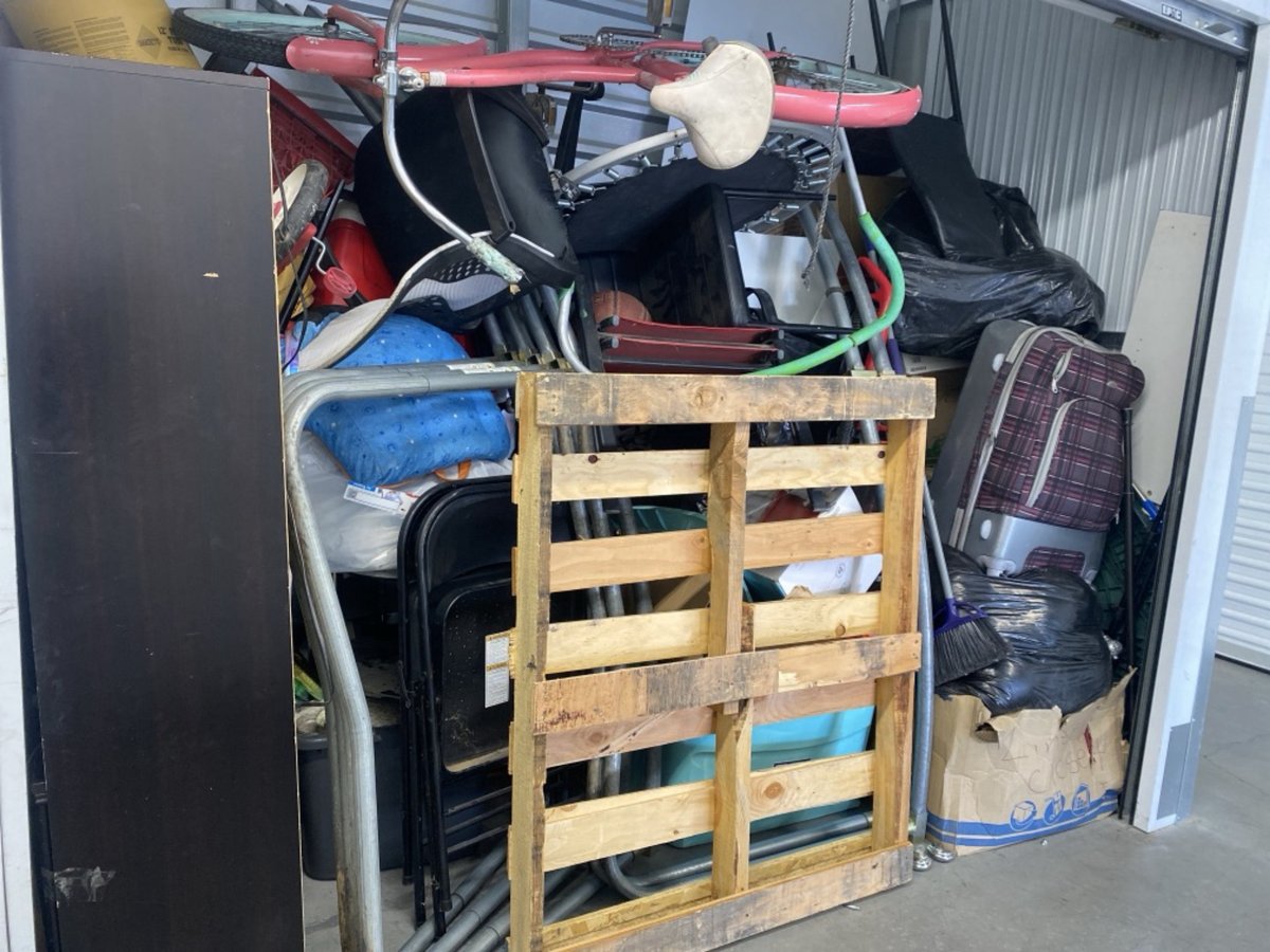 10 x 5 storage unit in Surprise, AZ