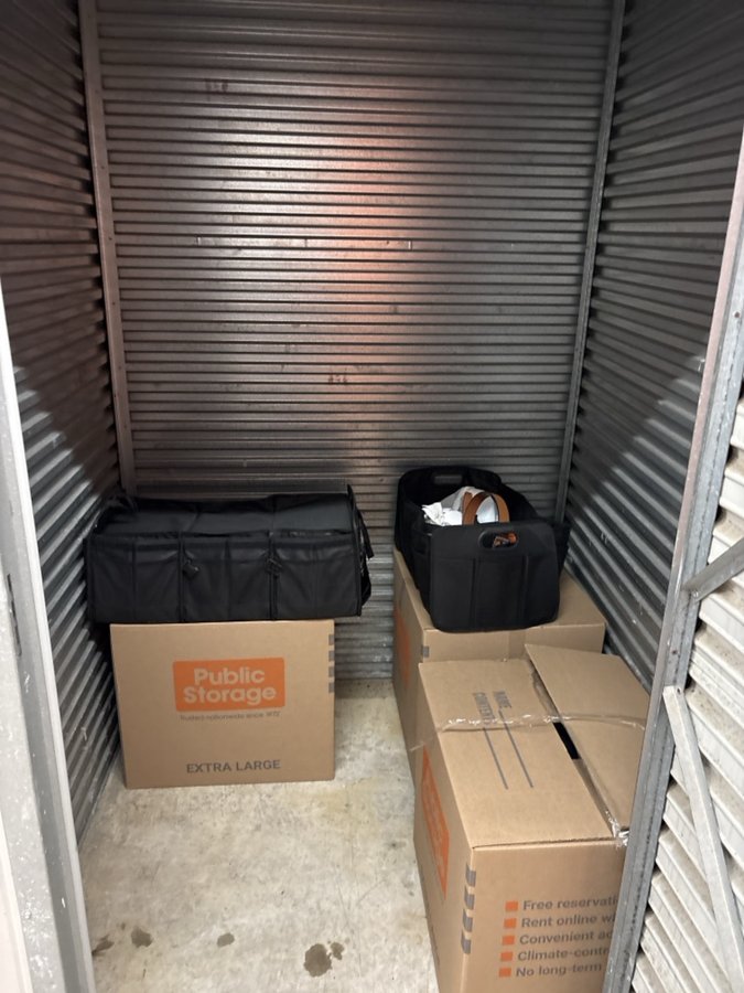 5 x 5 storage unit in North Brunswick, NJ