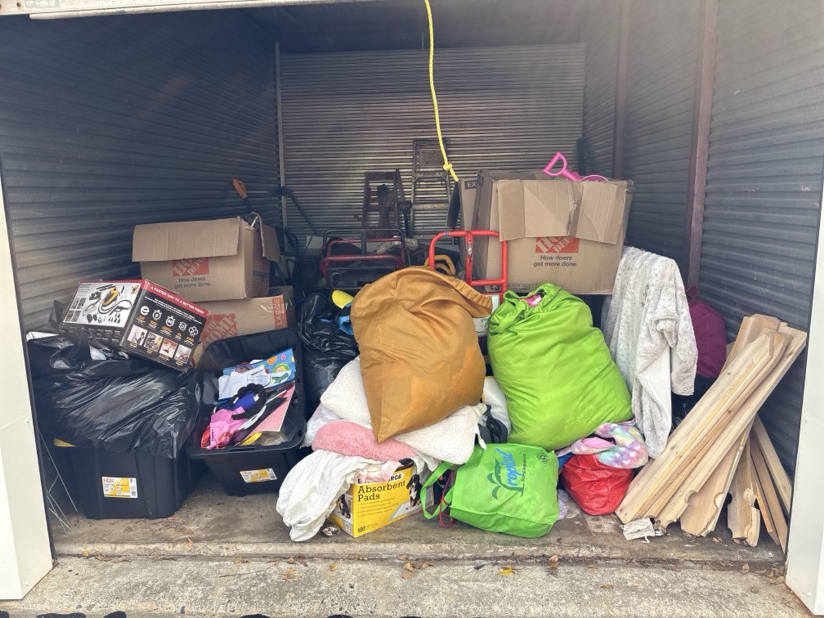 10 x 15 storage unit in North Brunswick, NJ