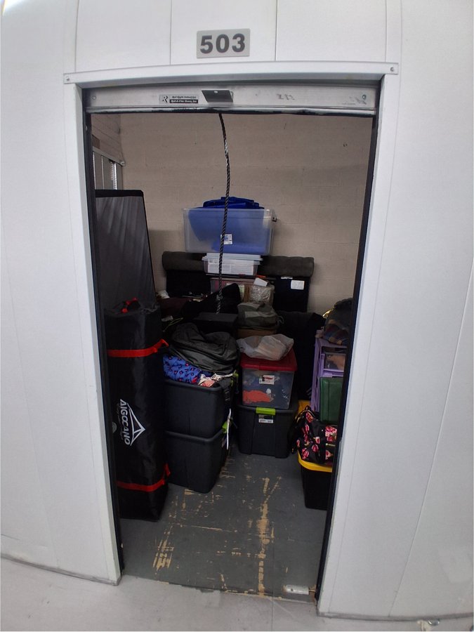 10 x 10 storage unit in Centennial, CO