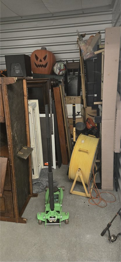 10 x 10 storage unit in Sahuarita, AZ