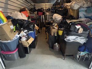 10 x 20 storage unit in Middle River, MD