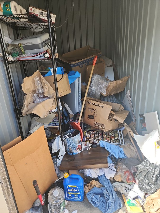 5 x 10 storage unit in Warwick, RI