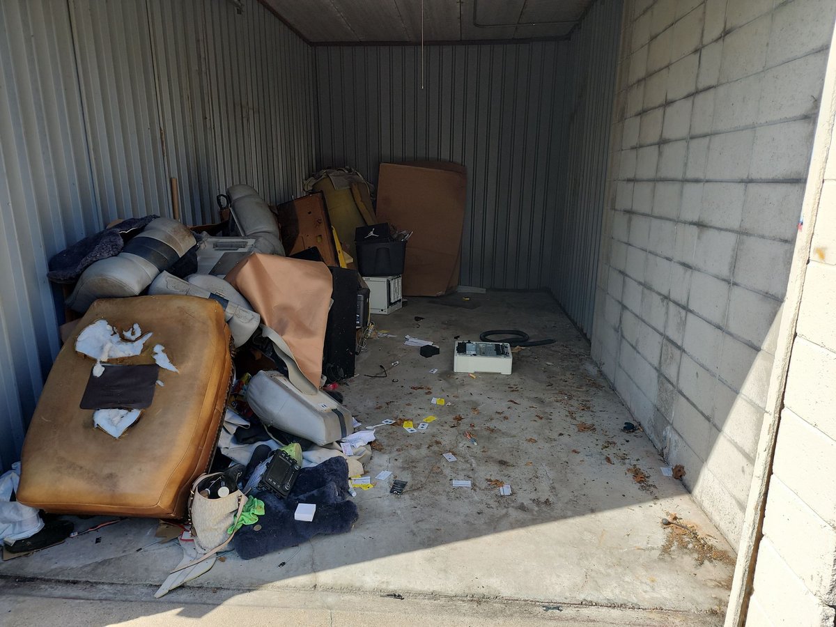 10 x 20 storage unit in Warwick, RI