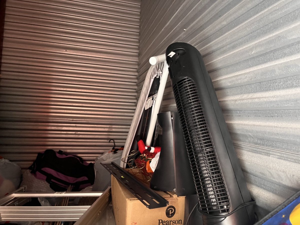 5 x 10 storage unit in Deerfield Beach, FL