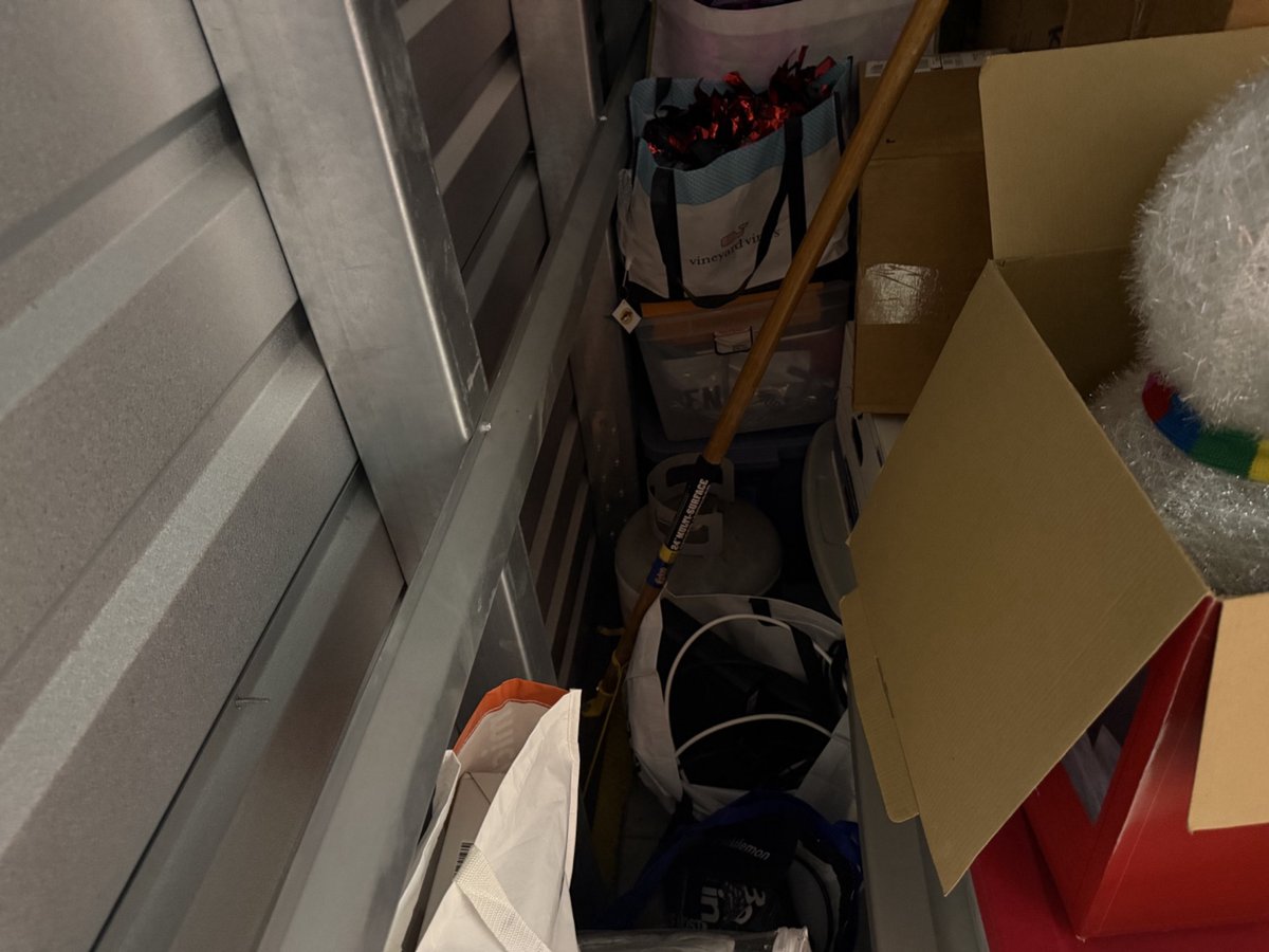5 x 10 storage unit in Boca Raton, FL