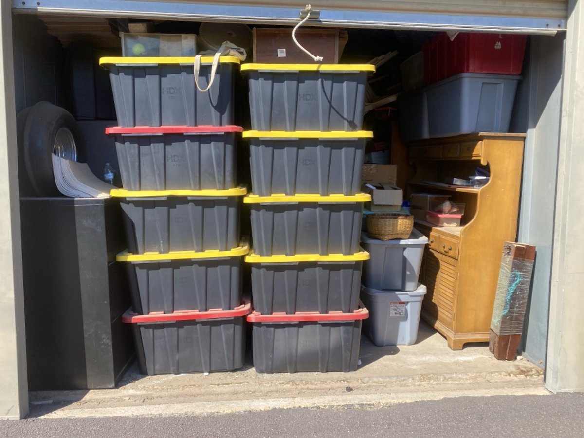 10 x 20 storage unit in Surprise, AZ