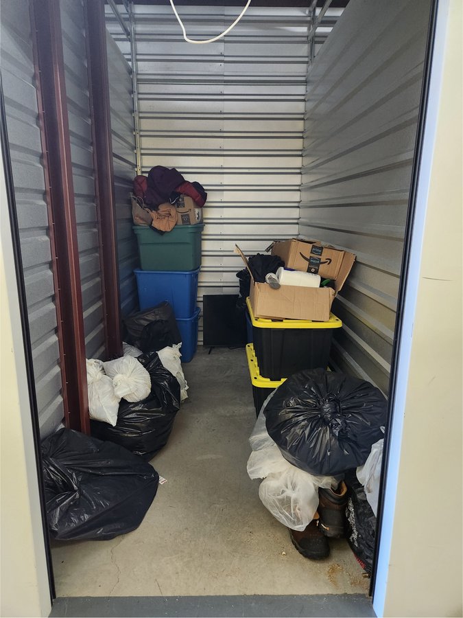 5 x 10 storage unit in Buffalo, NY