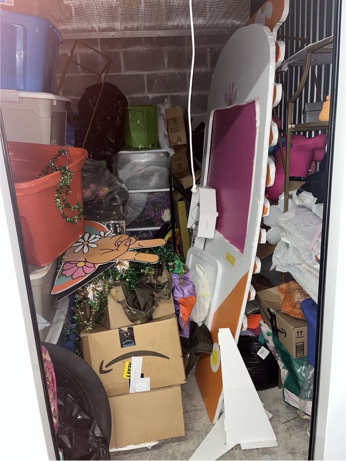 5 x 10 storage unit in Baltimore, MD