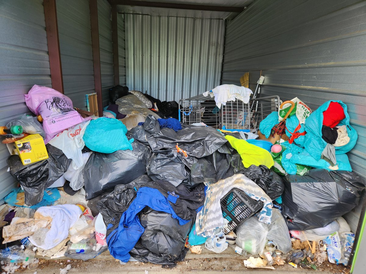 10 x 18 storage unit in Greensboro, NC