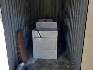 5 x 10 storage unit in North Providence, RI