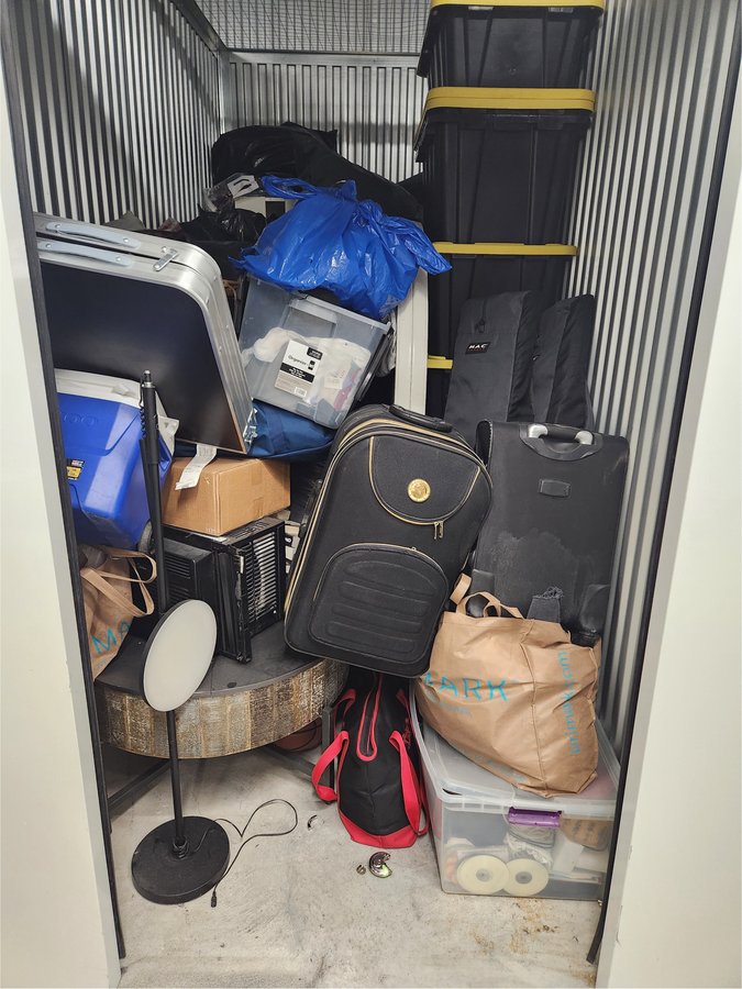 5 x 10 storage unit in Hackensack, NJ