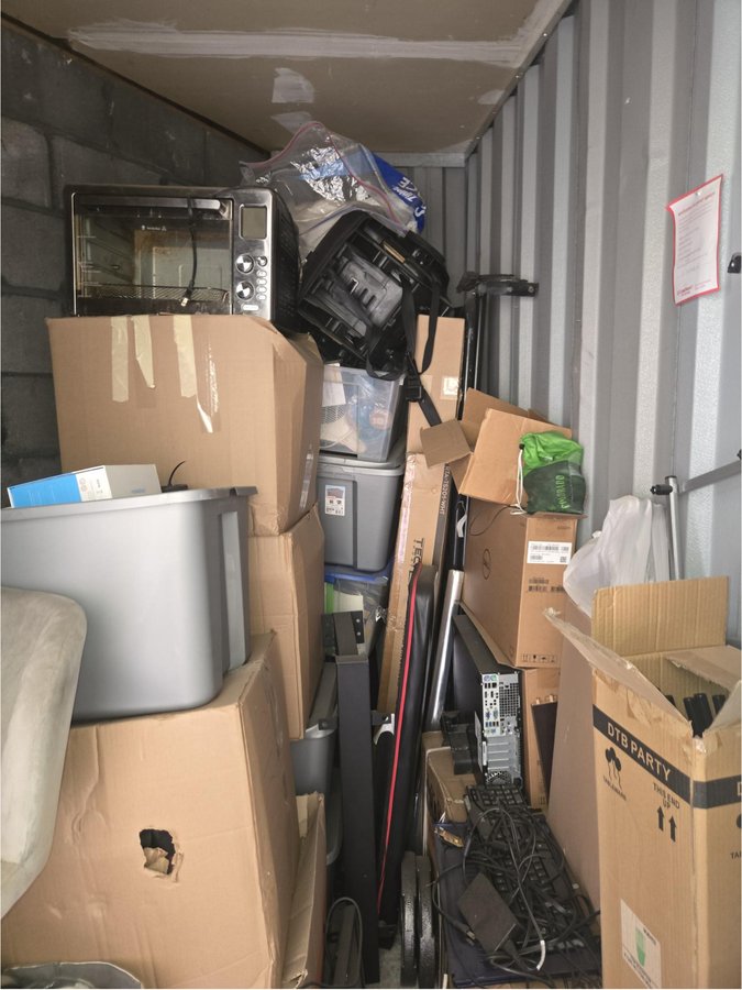 5 x 7 storage unit in Aurora, CO