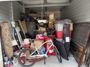 10 x 20 storage unit in Ocala, FL