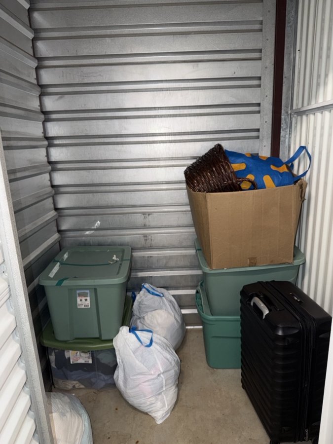 5 x 5 storage unit in Sterling, VA