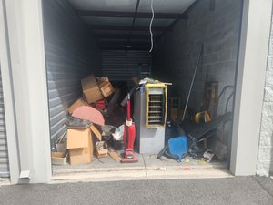10 x 30 storage unit in Lakeland, FL